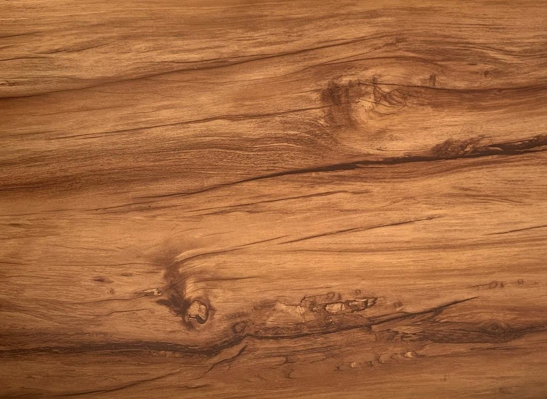 Ccommercial Waterproof Vinyl Plank Flooring Click Together Wood Grain For Indoor Decoration