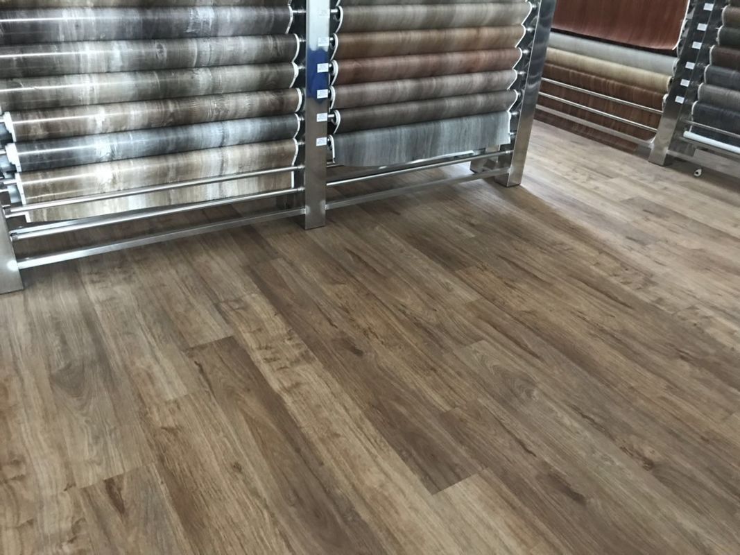 Spc Flooring Decoration Pvc Floor Mats For Home Wood Color Sgs