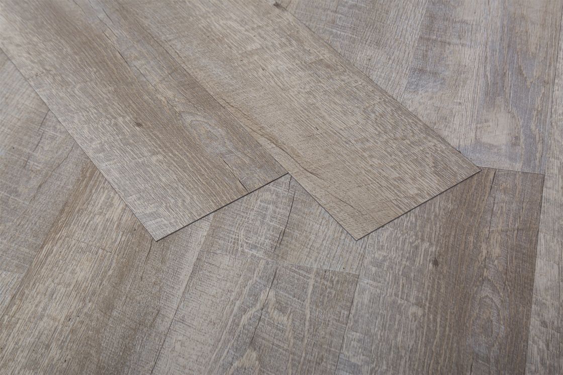 Simple Color PVC Vinyl Plank Flooring Hot Hydraulic Press Process 228.6mmx1219.2mm