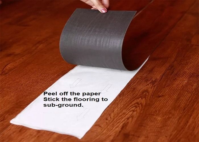Self Adhesive Peel And Stick Vinyl Flooring Anti Corrosion Waterproof 1.5mm