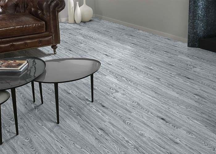 Kitchen SPC Vinyl Plank Flooring Wear Layer 0.3mm Waterproof Grey