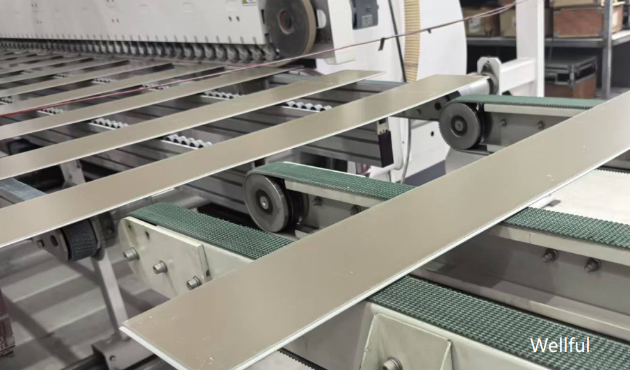 4,0MM Click Installation With IXPE Backing SPC Flooring Perfect for Your Flooring Needs and Demands