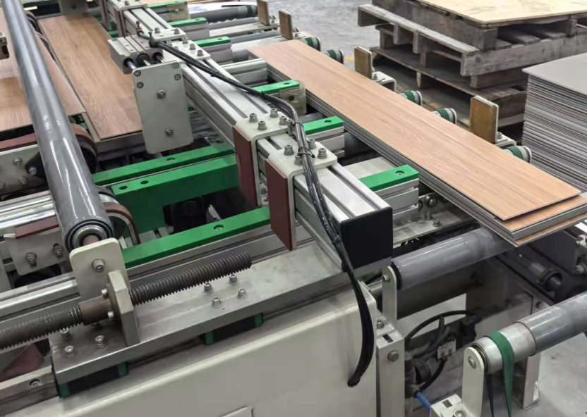 Commercial IXPE SPC Interlock Flooring The Perfect Surface Type for Your Business
